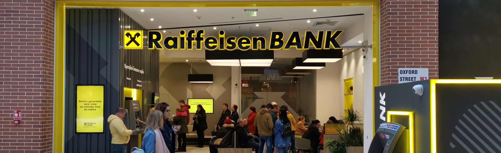Raiffeisen Bank majorează dobânzile la produsele de economisire în lei
