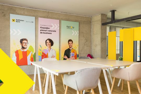 Spații de lucru în 5 orașe, pentru antreprenori români, de la factory by Raiffeisen Bank
