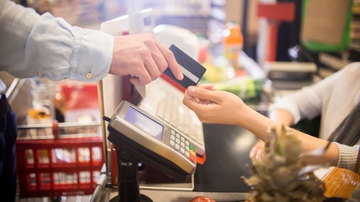 Cum alegi cel mai potrivit card de credit?
