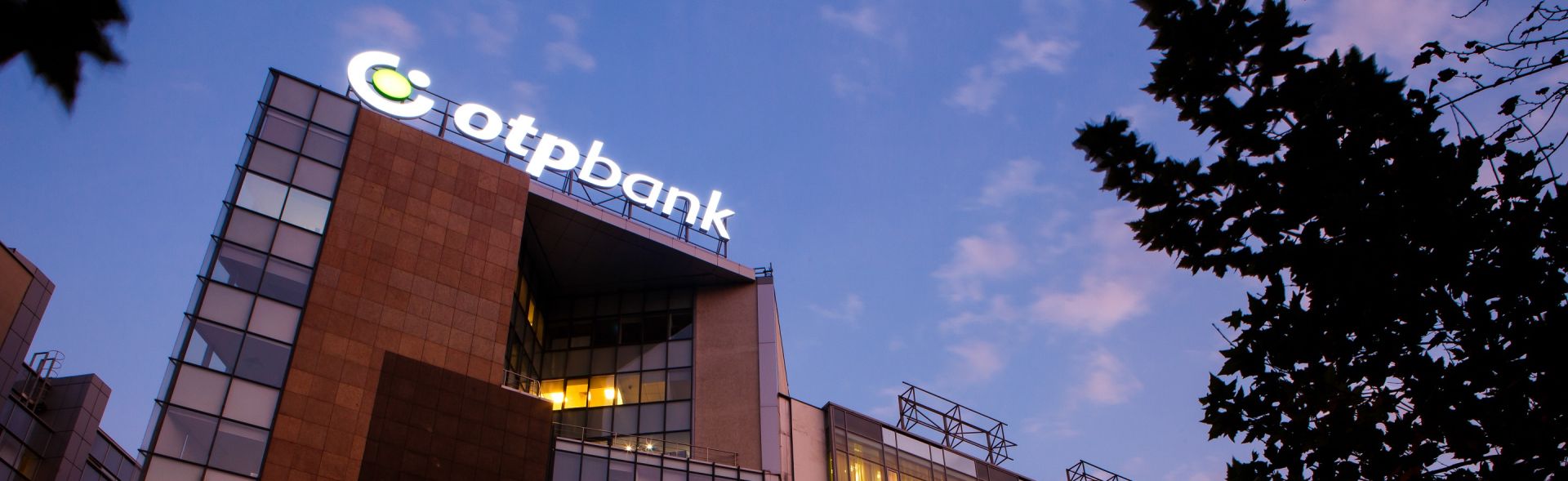 OTP Bank oferă cont bancar și pachet 100% online pentru persoane juridice