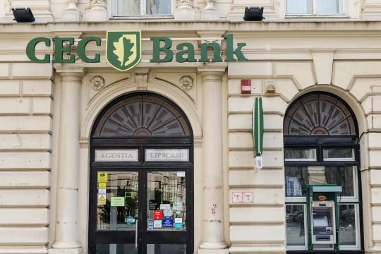 CEC Bank își extinde oferta de servicii ce pot fi contractate 100% online